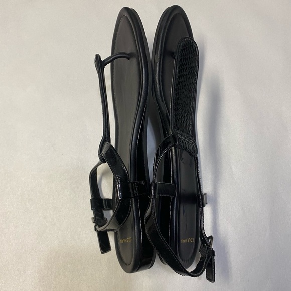 Cole Haan Women’s Sandals Shoes Size 9B Leather Patent Strappy Flats NWOT - Picture 9 of 13